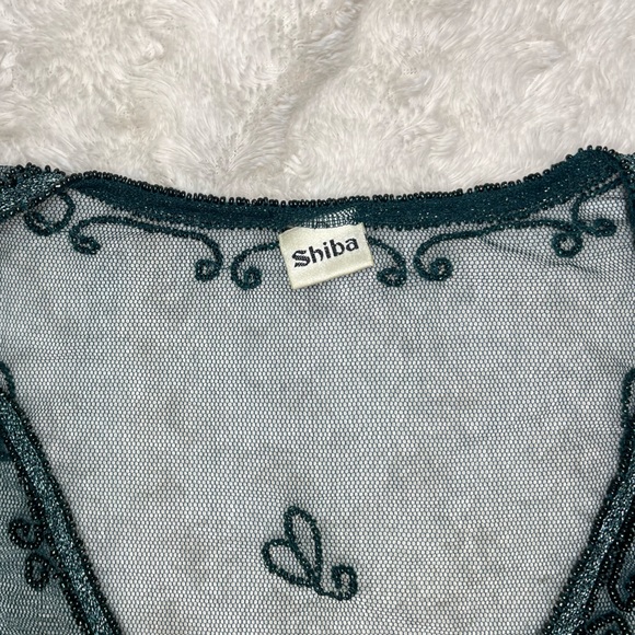 Shiba, unknown size but fits like medium, green with beaded embellishments - Picture 5 of 5